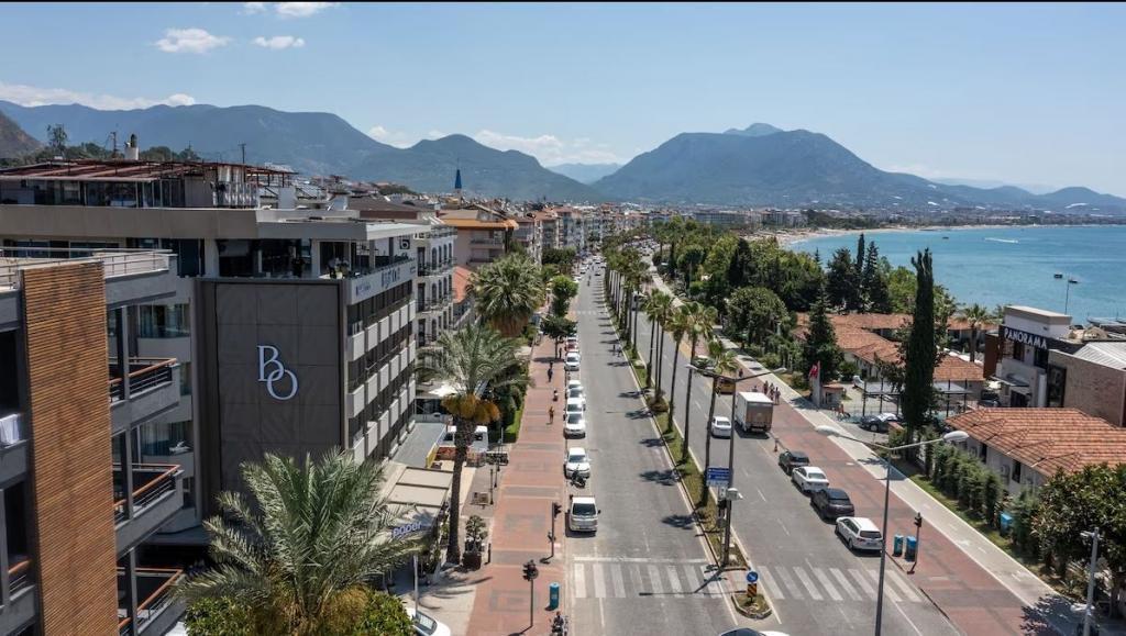 Alanya Büyük Otel — 9