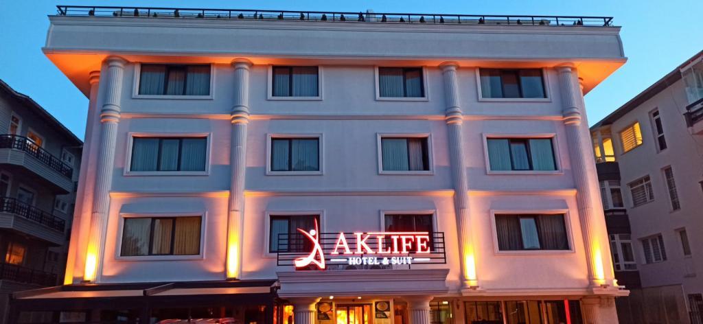 Ak Life Hotel — 2