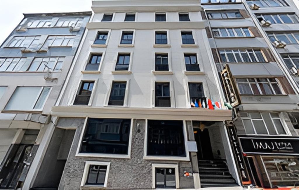 Skystar Deluxe Hotel — 1