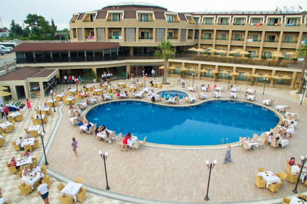 Elamir Resort Hotel — 10