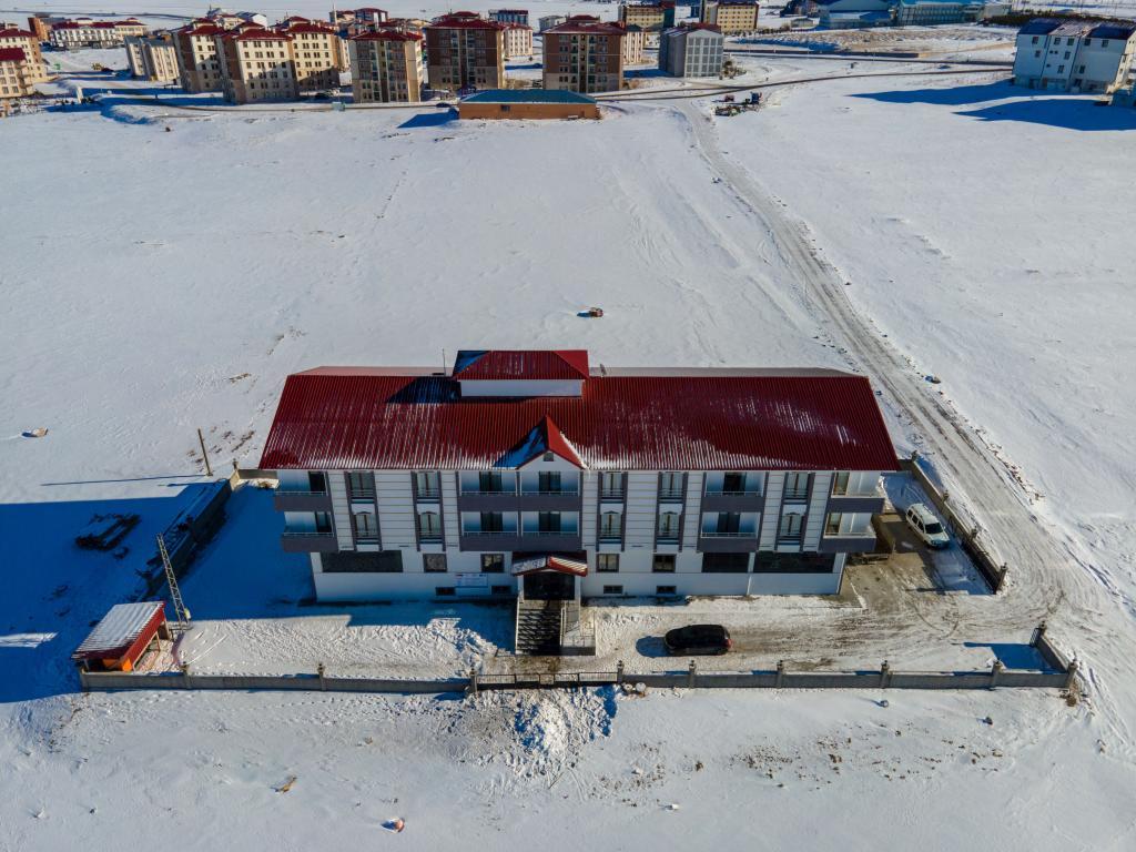 Karakurt Otel — 4
