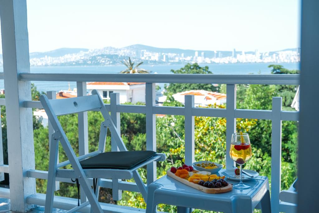 Laden Palas Hotel Büyükada — 2