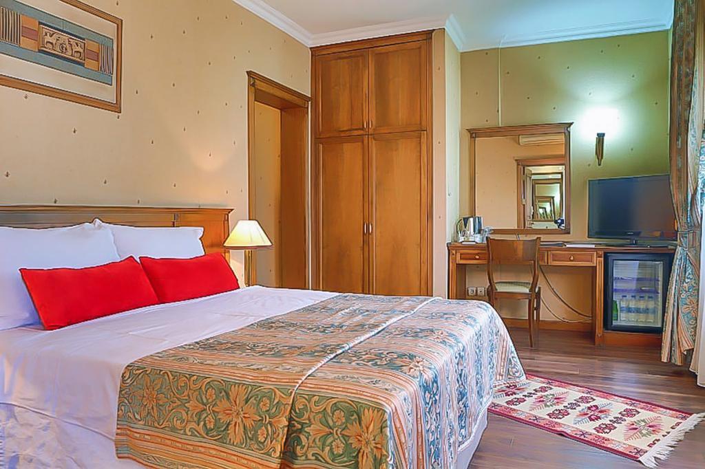 Elit Palas Hotel — 8