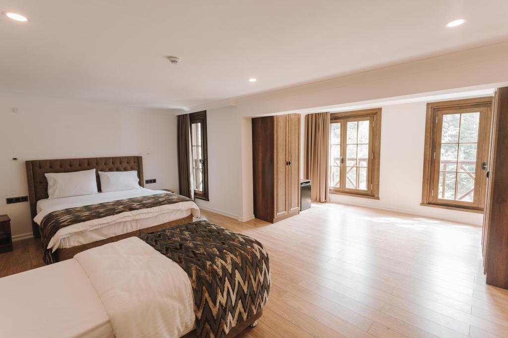 İskalita Otel — 4