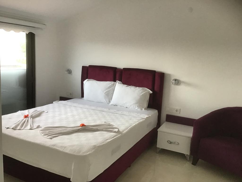 Ala Hotel — 10