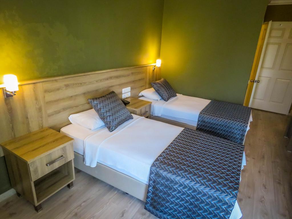 Remer Hotel — 9