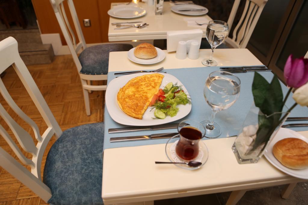 Grand Nora Hotel — 8