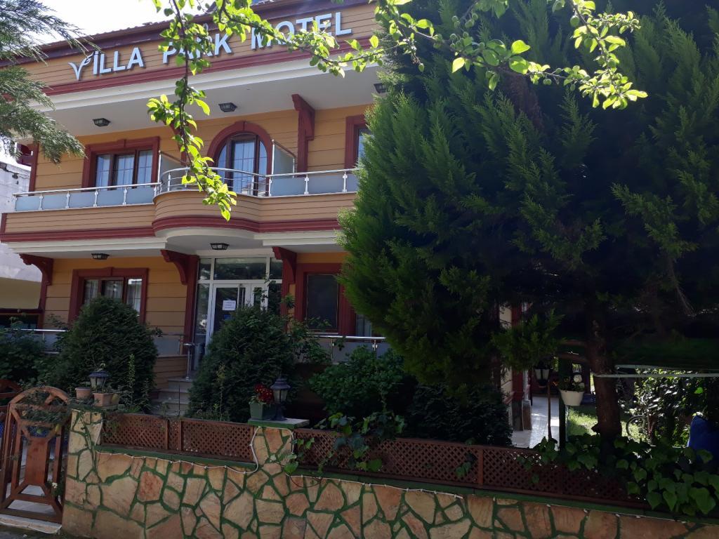 Villa Park Motel — 3