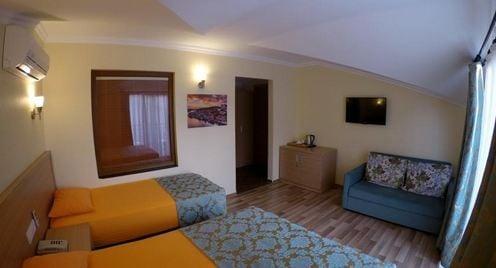 Magic Tulip Beach Hotel — 8