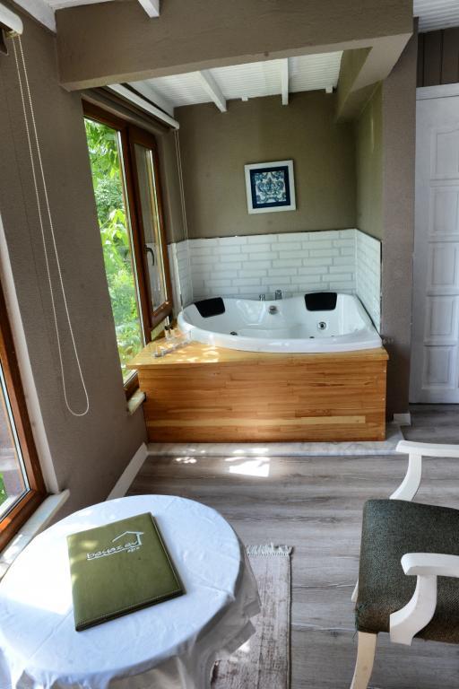 Beyaz Ev Ağva Otel — 5