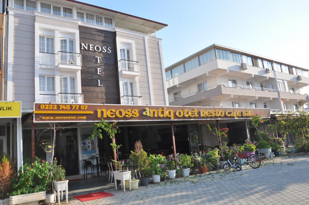 Neoss Butik Otel Sığacık