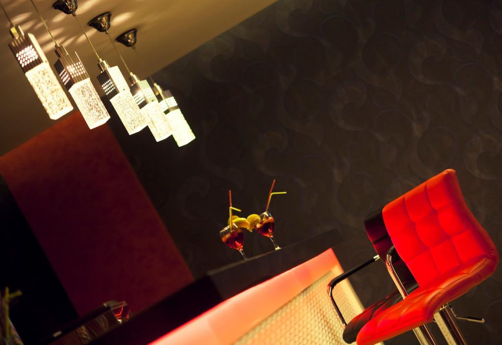Helikon Business Hotel — 5
