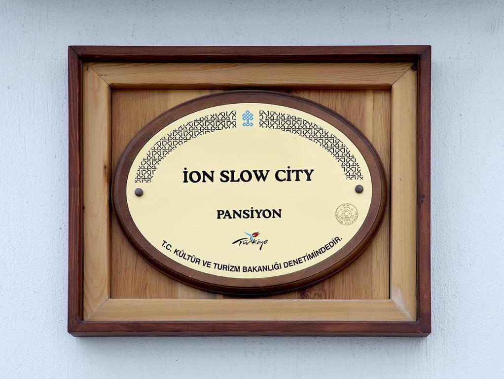 İon Slow City-Adult only +12 — 7