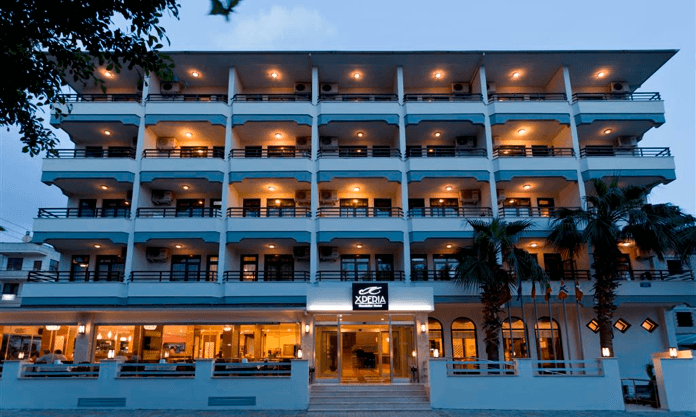Kandelor Hotel