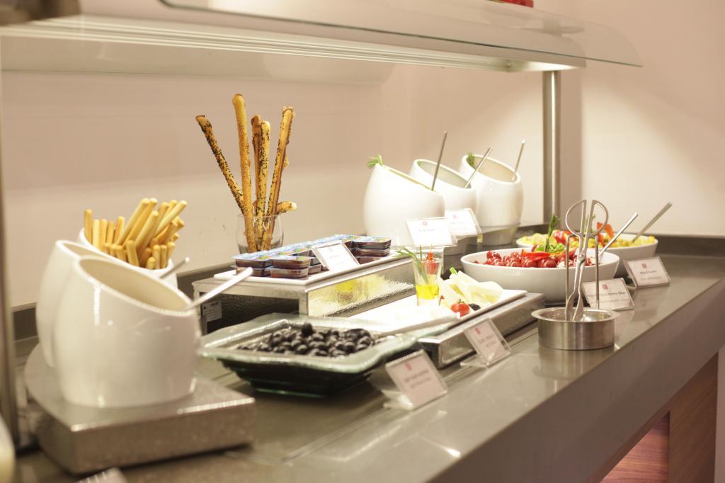 Hilton Garden Inn Ankara Gimat — 9