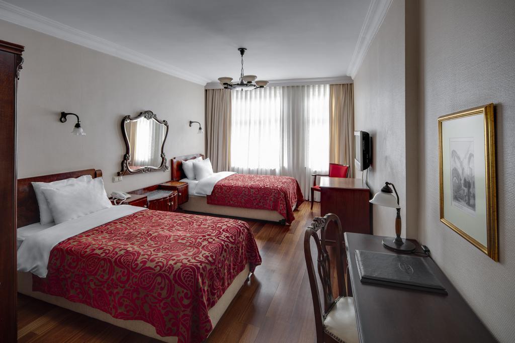 Sarı Konak Hotel — 7