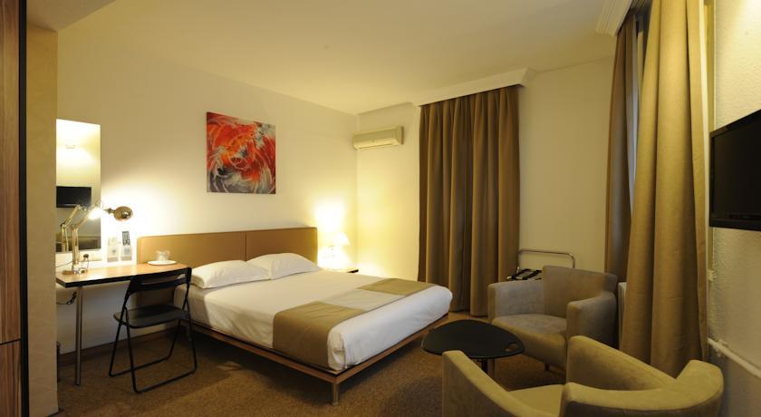 Kardeş Otel — 10