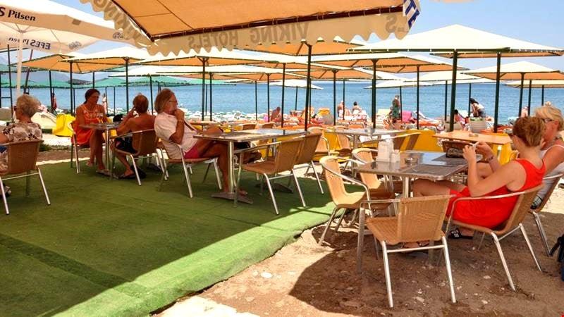 Miranda Moral Beach Hotel — 3