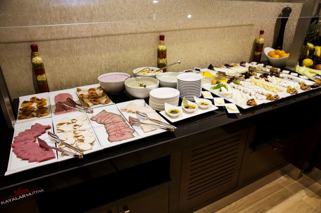 Grand Aras Hotel & Suites — 9