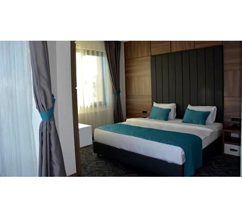 Winter City Hotel — 2