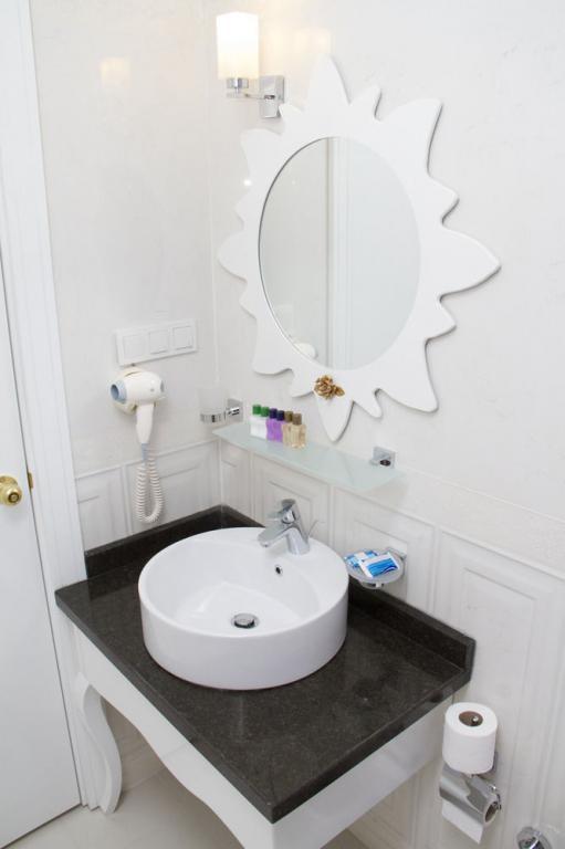 Kaleiçi Özkavak Otel — 9