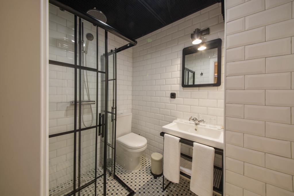 Garp Hotel — 5