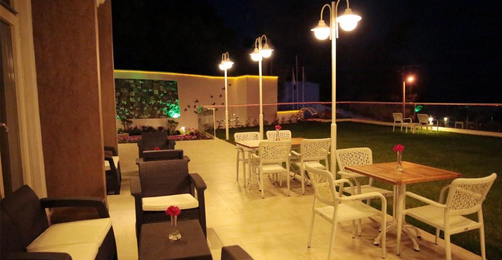 Rezone Health & Oxygen Hotel — 10