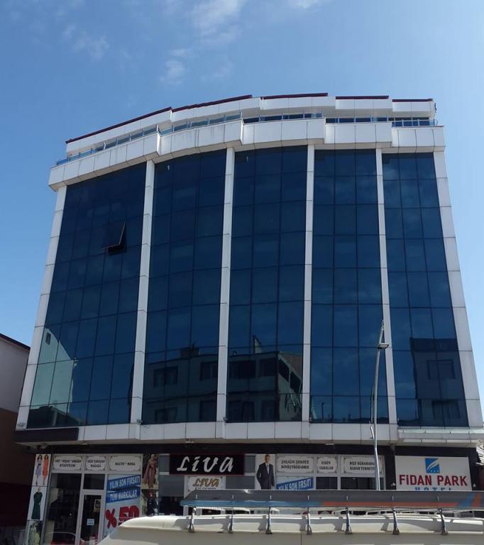 Fidan Park Otel Gümüşhane — 2