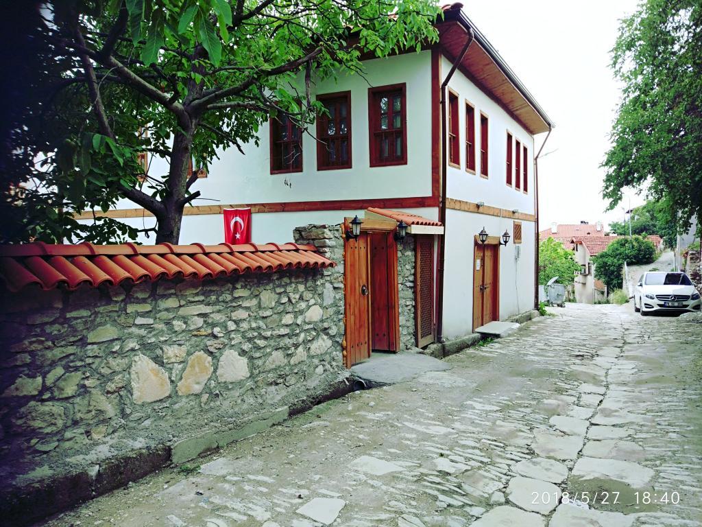 Melek Hanım Konağı — 1