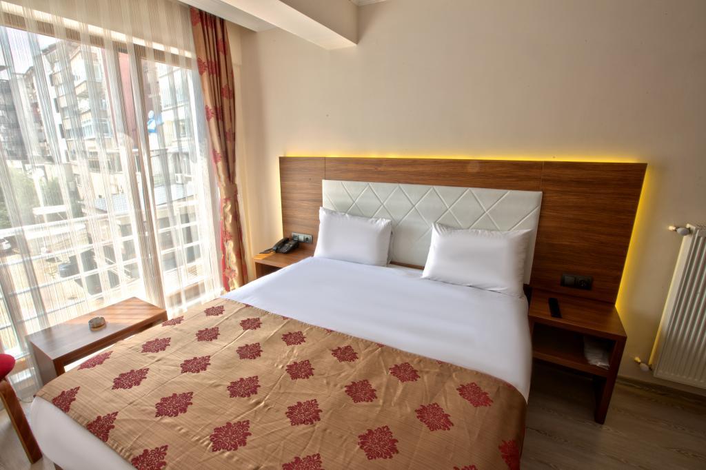 Bolu Cadde Otel — 2