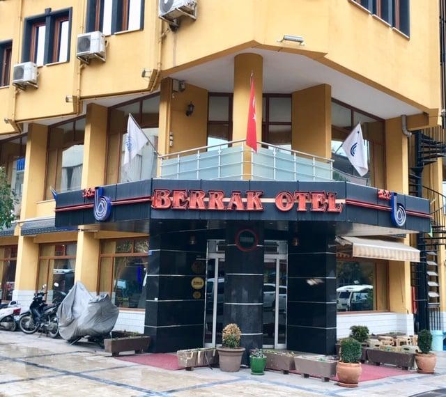 Berrak Otel Salihli — 10