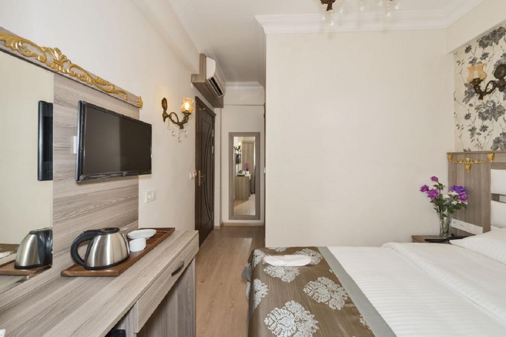 Raimond Hotel — 5