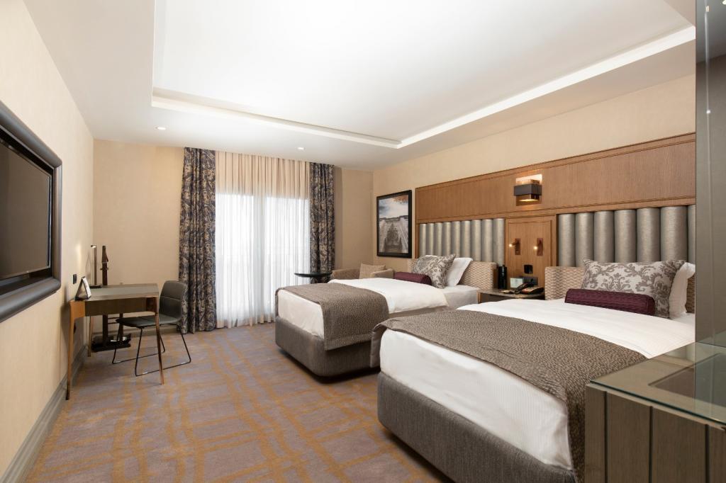 Almira Hotel Thermal Spa & Convention Center — 9