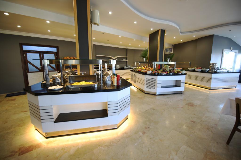 Calamie Hotel&Beach Club — 9