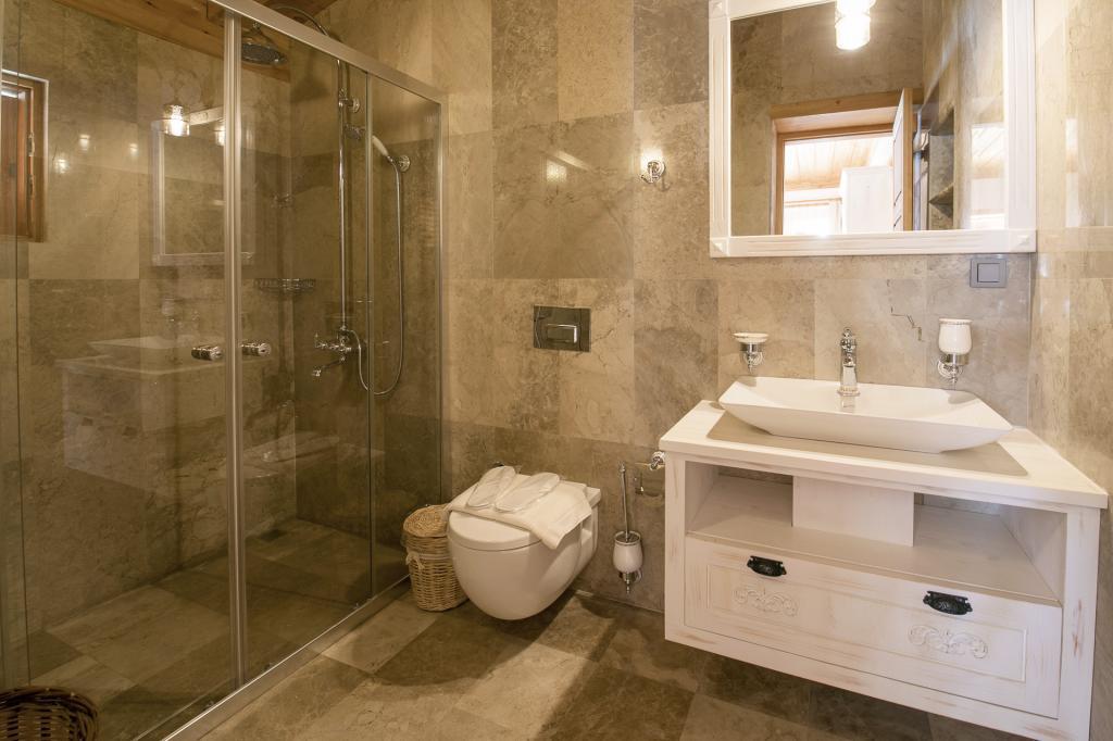 Pier House Hotel — 10
