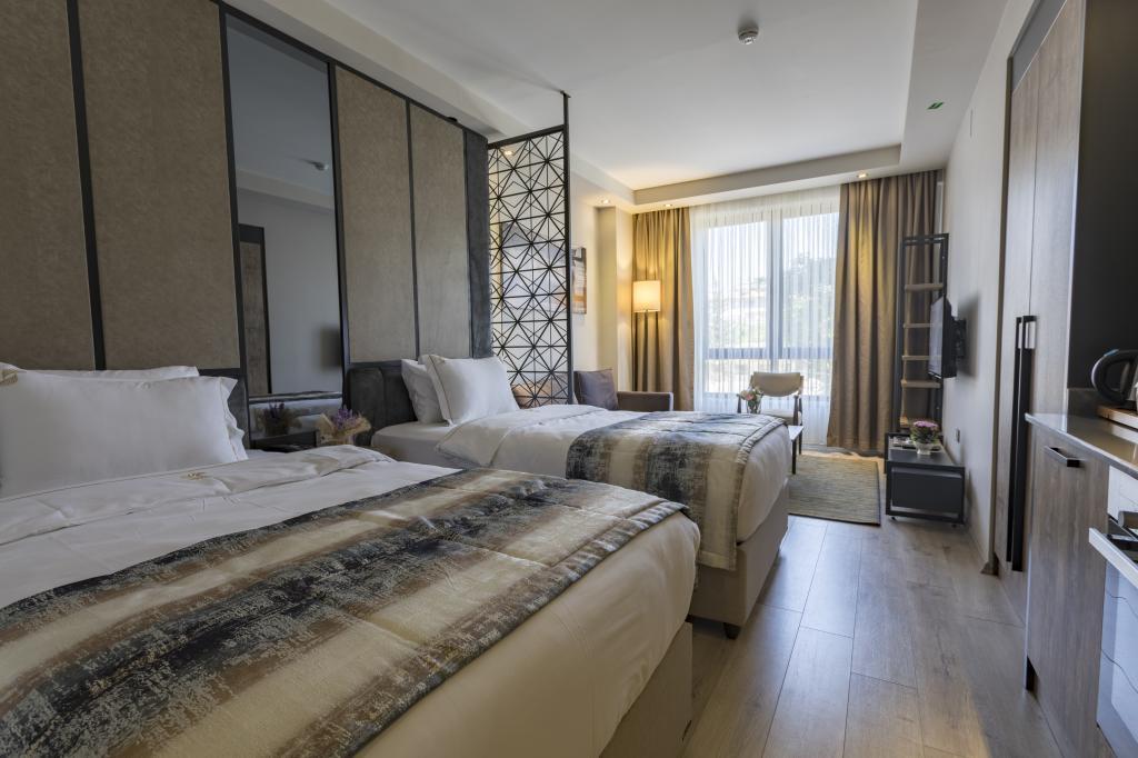 Shimall Hotel — 5
