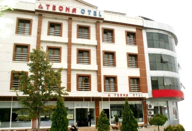 Teona Otel