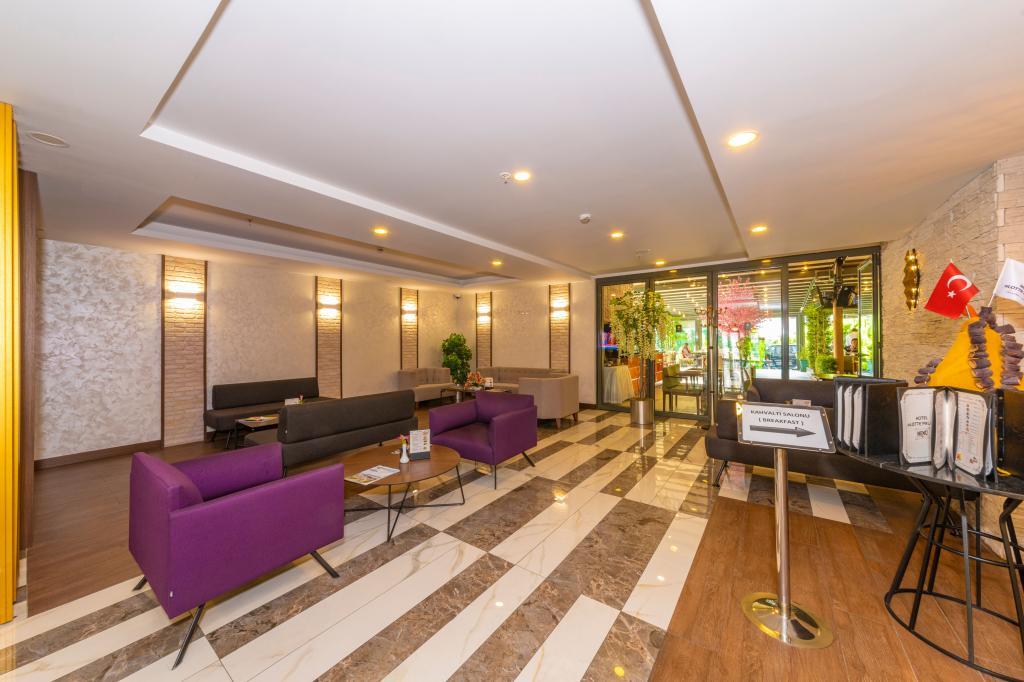 Land Park Hotel — 4