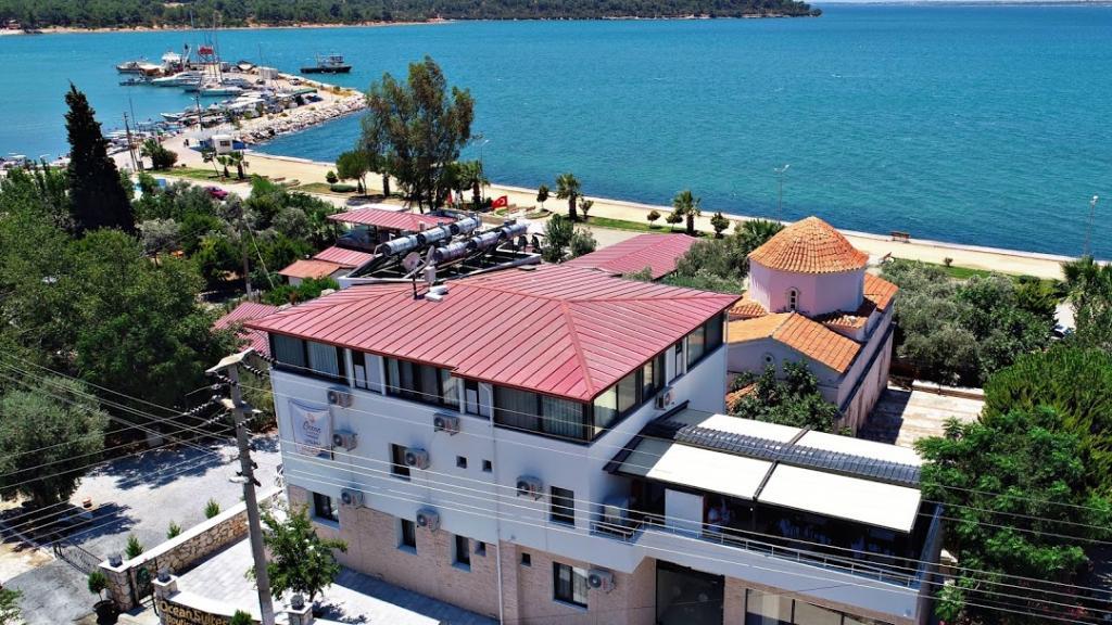 Akbük Taş Otel — 1