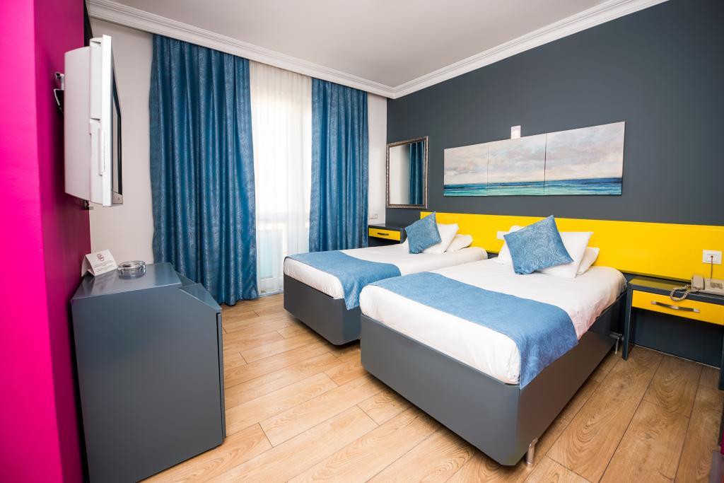 Mera Park Hotel — 6