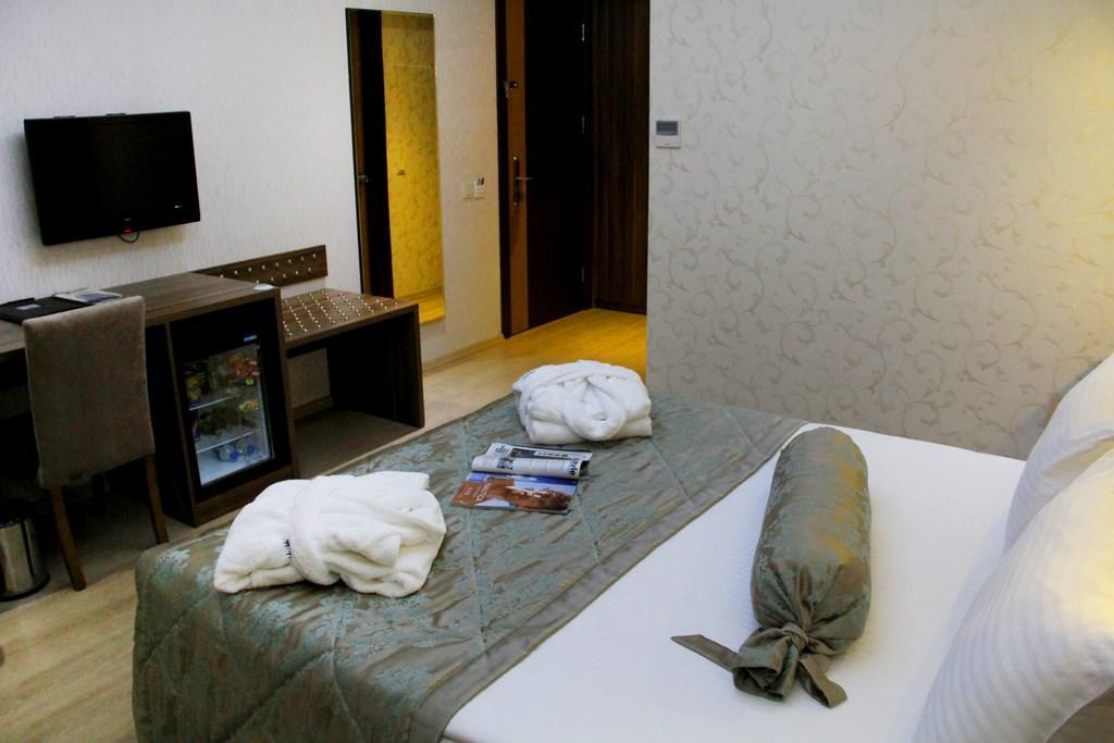 Hotel Adanava — 10