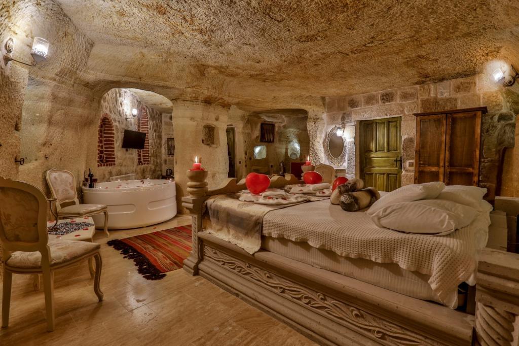 Casia Cave Suites — 5