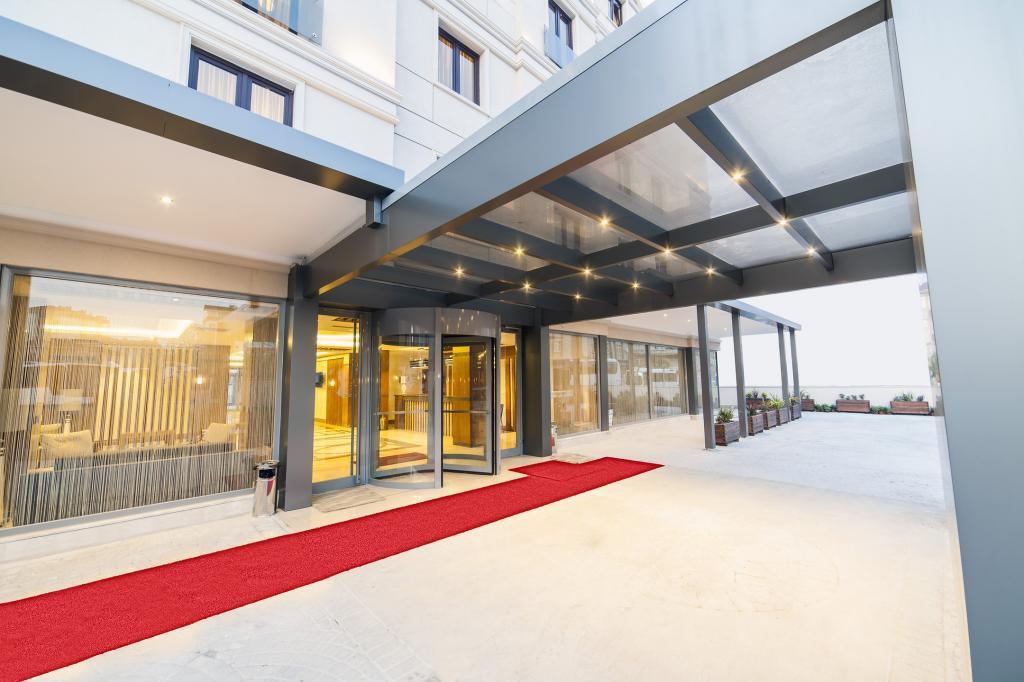 Lamec Hotel Business — 4