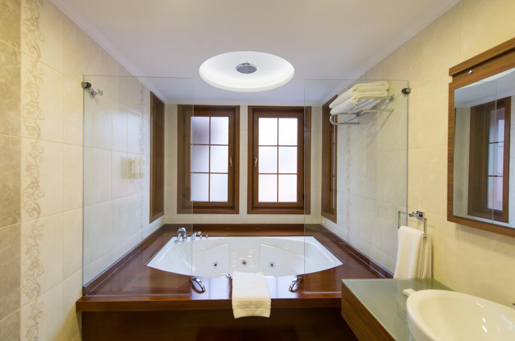 Çeşmeli Konak Otel Silivri — 4