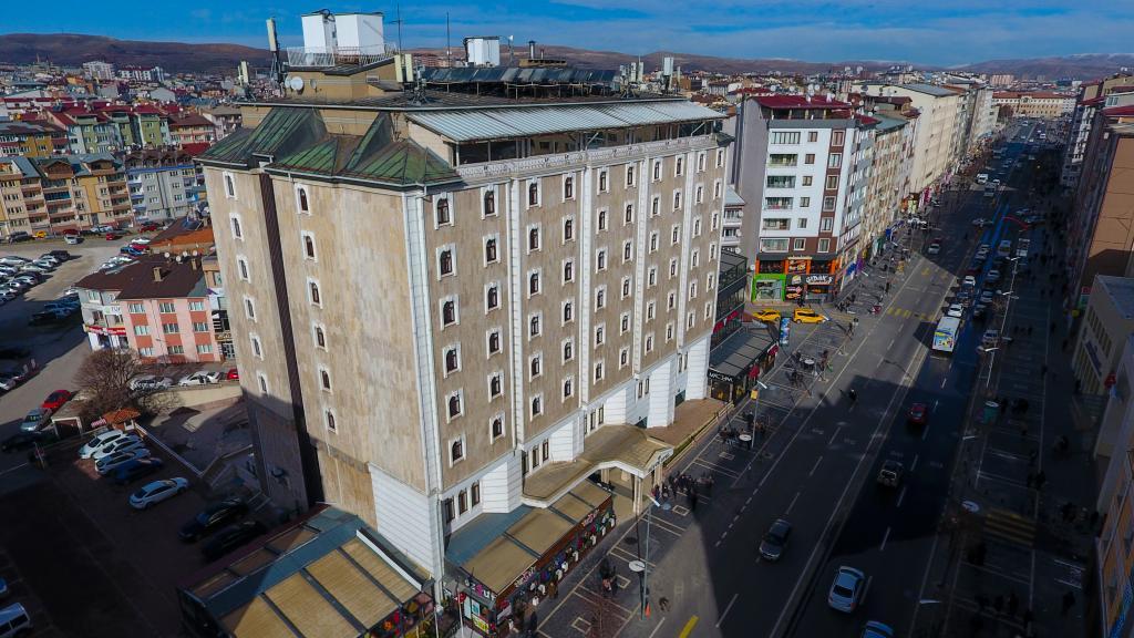 Sivas Büyük Otel — 4