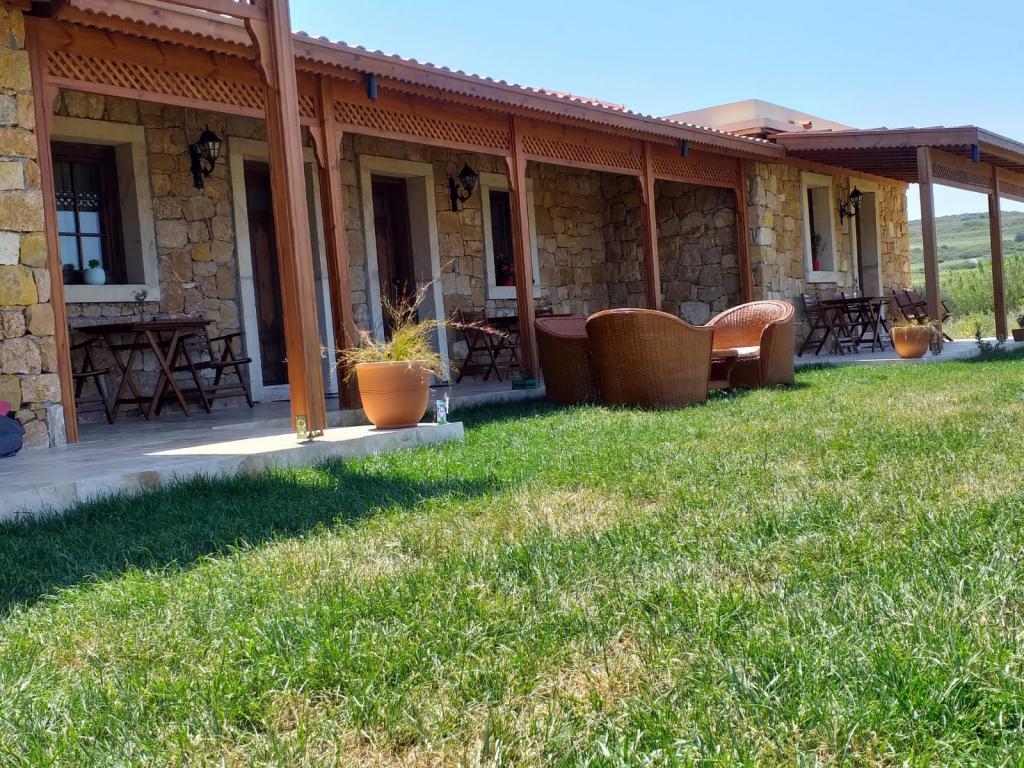 Defne Bağ Evi — 2