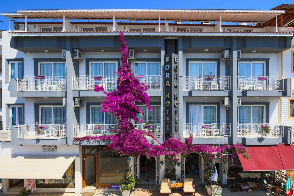 Bora Hotel Datça — 1