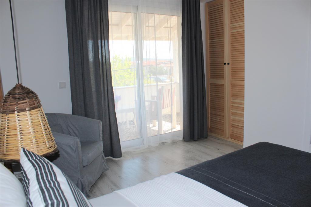 Rf CM Hotel — 2