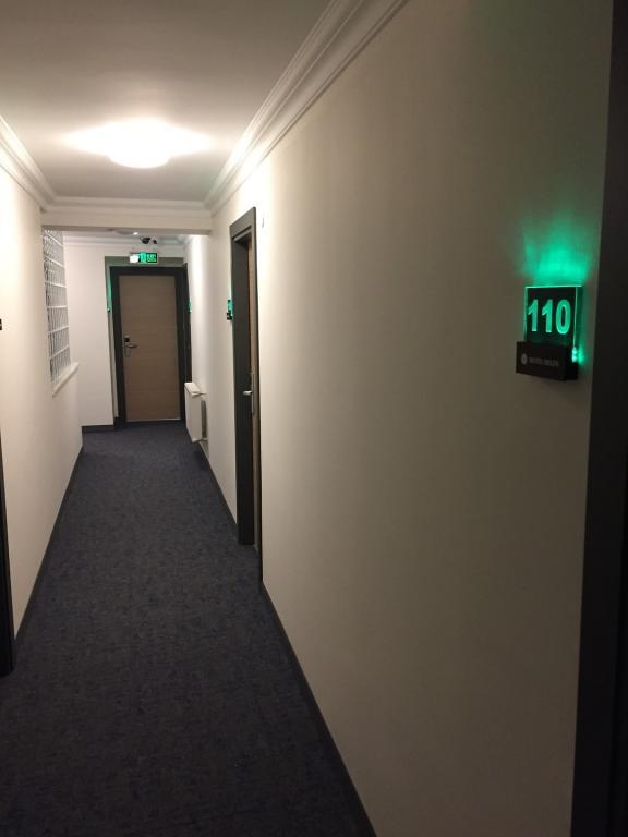 Hotel Helen — 7