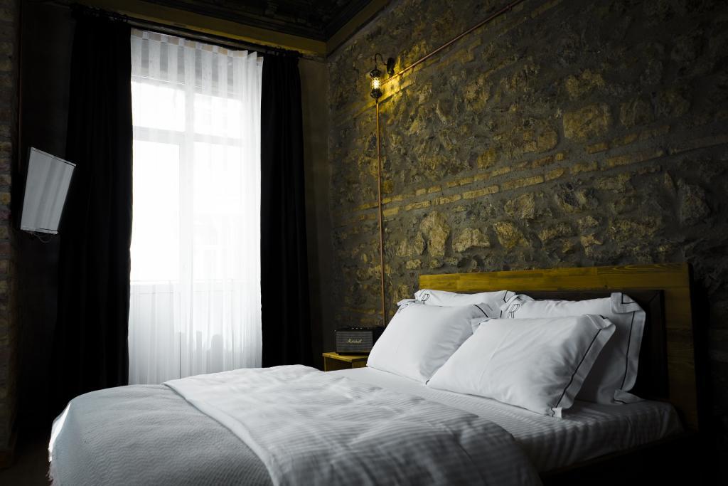 RoyaRooms — 5